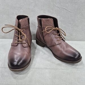 Propet Tatum Lace Ankle Boots women's 9 X(2E) mauve leather side zip